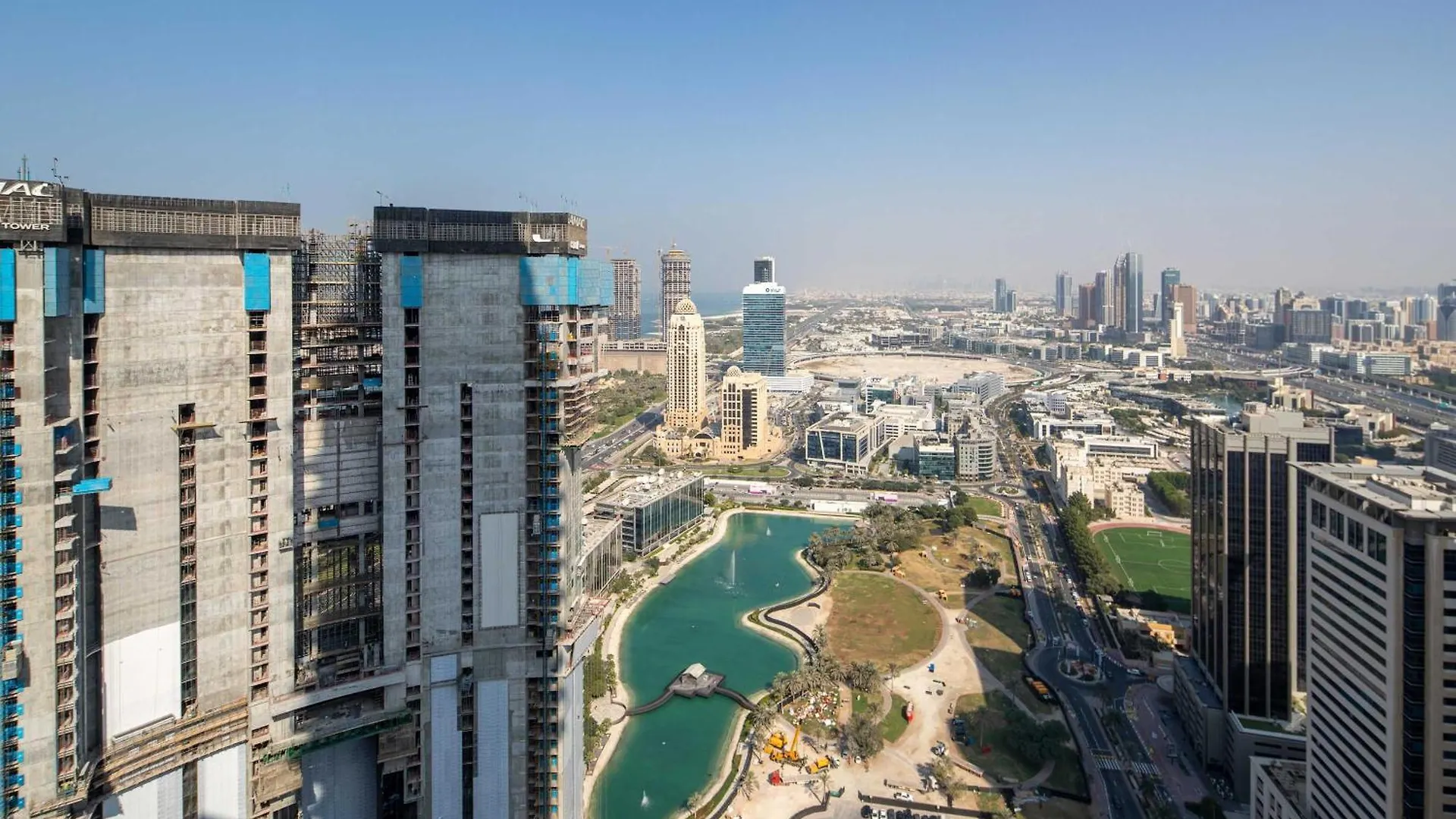 Frank Porter - 23 Marina Dubai
